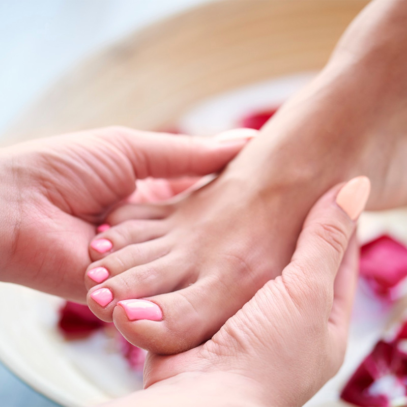 Moon Nails & Spa 